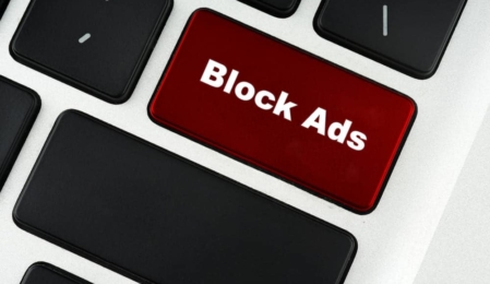 Block Ads Taste auf Tastatur
