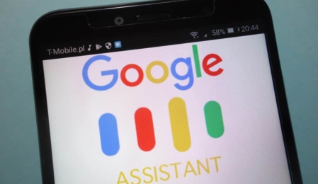 Der Google Assistant kann in Zukunft den Nutzer über aktuelle Ereignisse informieren
