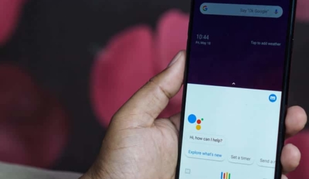 Google Assistant testet Suchanzeigen