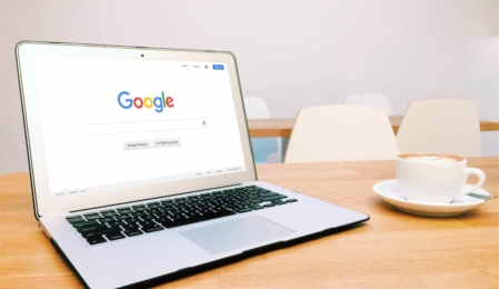 Google Tisch Computer