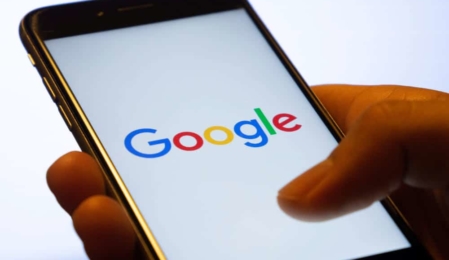 Handy mit Google Suche