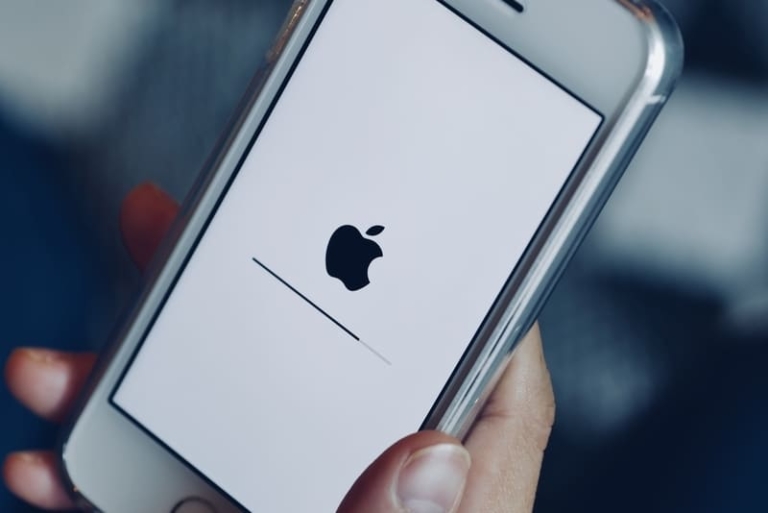 Vier Monate bevor Apple das neue iOS 13 offiziell vorstellen wird, haben Mark Gurman und Debby Wu von Bloomberg am gestrigen Abend detailiert über die kommenden iPhone- und iPad-Modelle sowie der dazugehörigen Software berichtet.