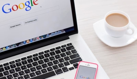 Google Suche auf Desktop und Smartphone
