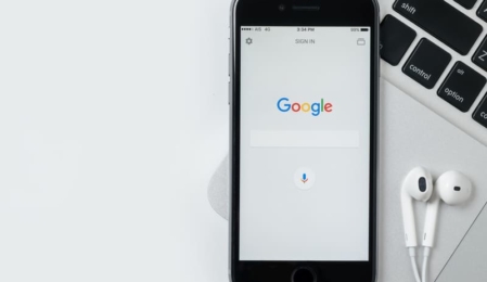 Laut John Müller ist es für Google SEO wichtig zu wissen, wie eine Suchmaschine crawlt. Methoden wie wfd*idf sind nicht mehr zeitgemäß.