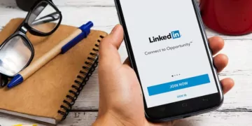 LinkedIn auf Smartphone