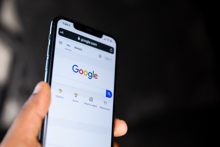 Googles Datensammlung von DuckDuckGo hart kritisiert