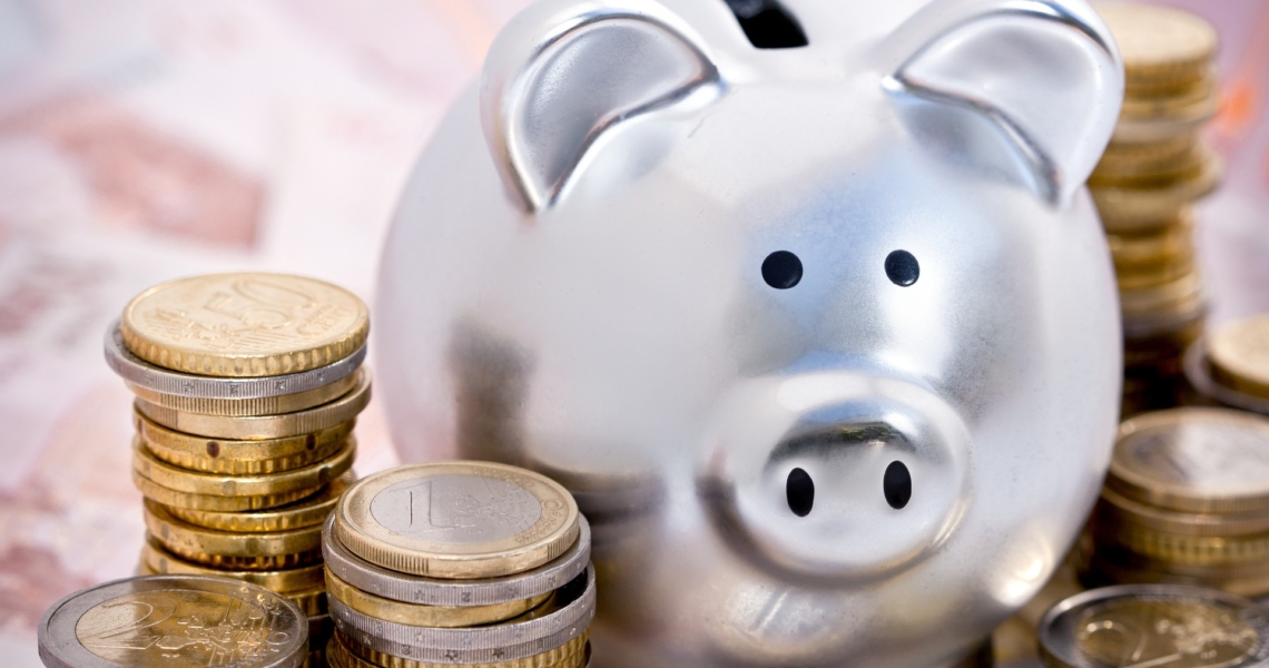 Ein günstiges SEO-Angebot spart gegenüber herlömmlichen Agentur-Angeboten viel Geld.
