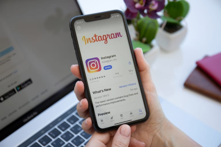 Instagram Carousels News