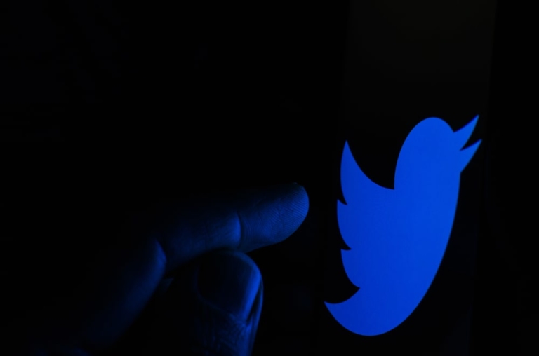 Twitter: Verifizierungsprozess bleibt problematisch – mehrere Bot-Profile erhalten blaue Häkchen