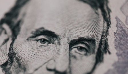 Was kostet Traffic im SEO vs. SEA?